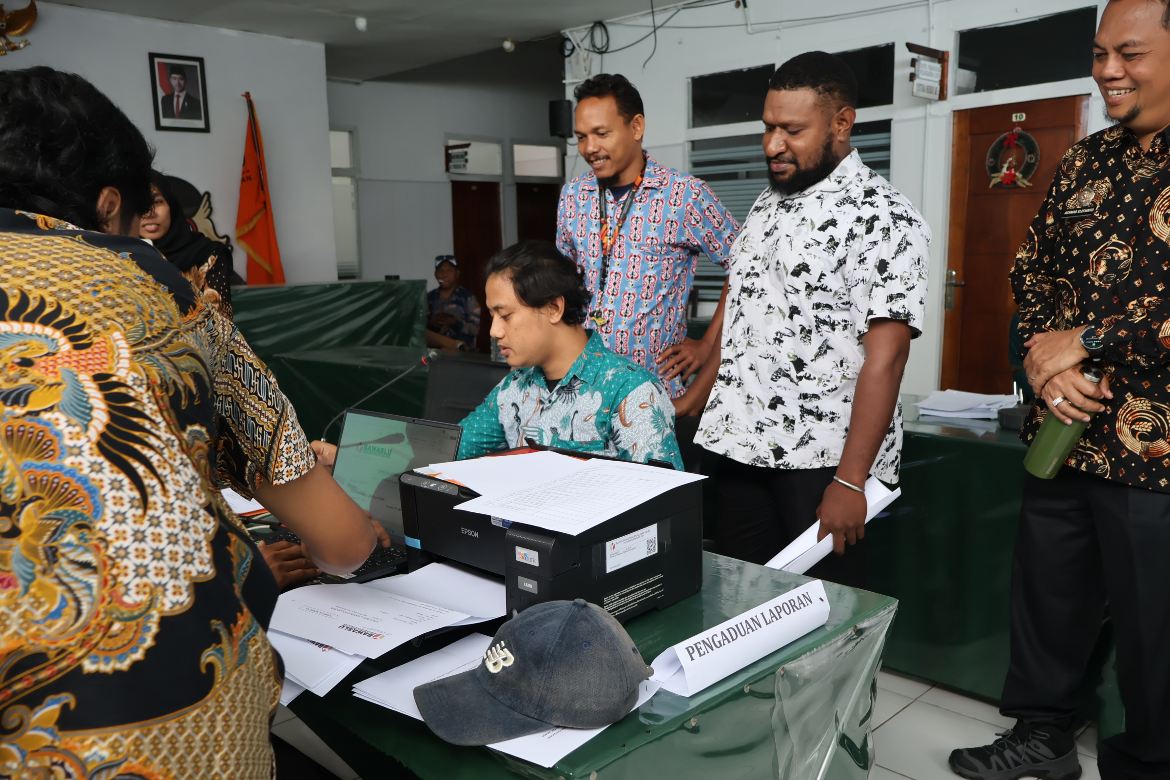 Simulasi Penerimaan Laporan Dugaan Pelanggaran Pemilu Bawaslu Papua Selatan