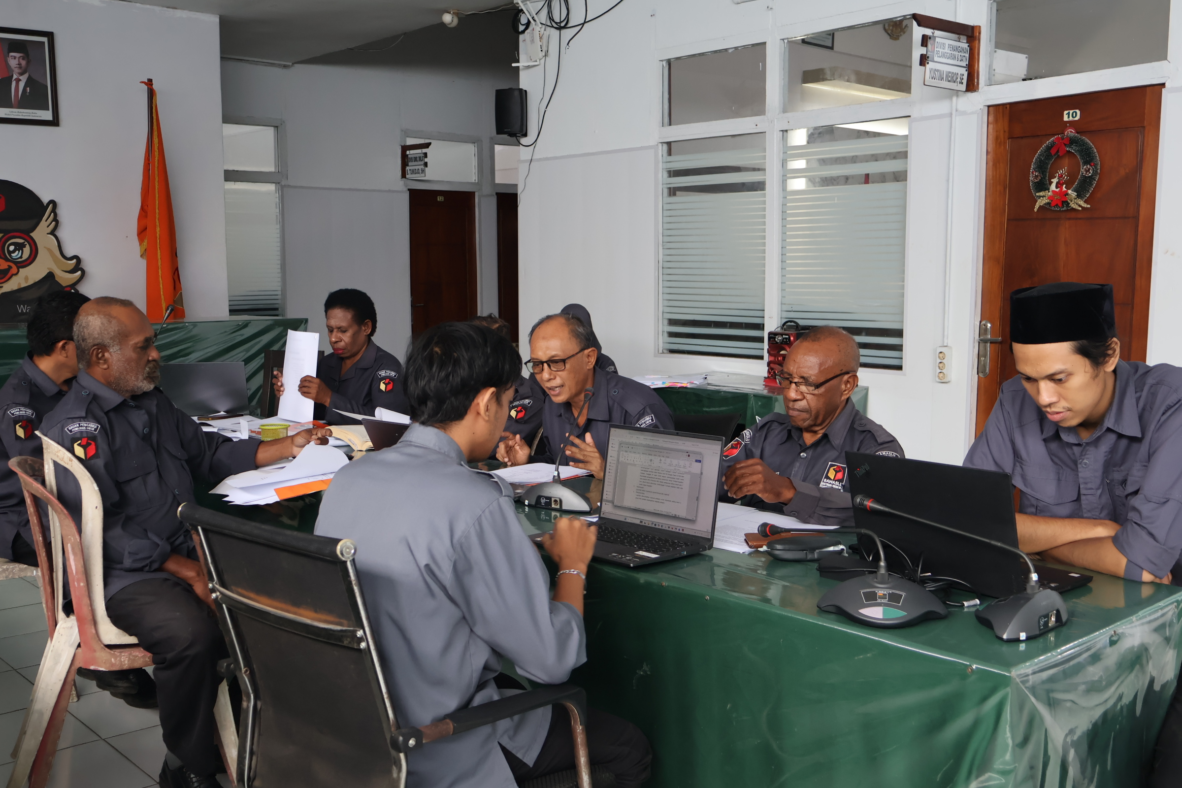 Simulasi Kajian Awal Dugaan Pelanggaran Pemilu Bawaslu Papua Selatan