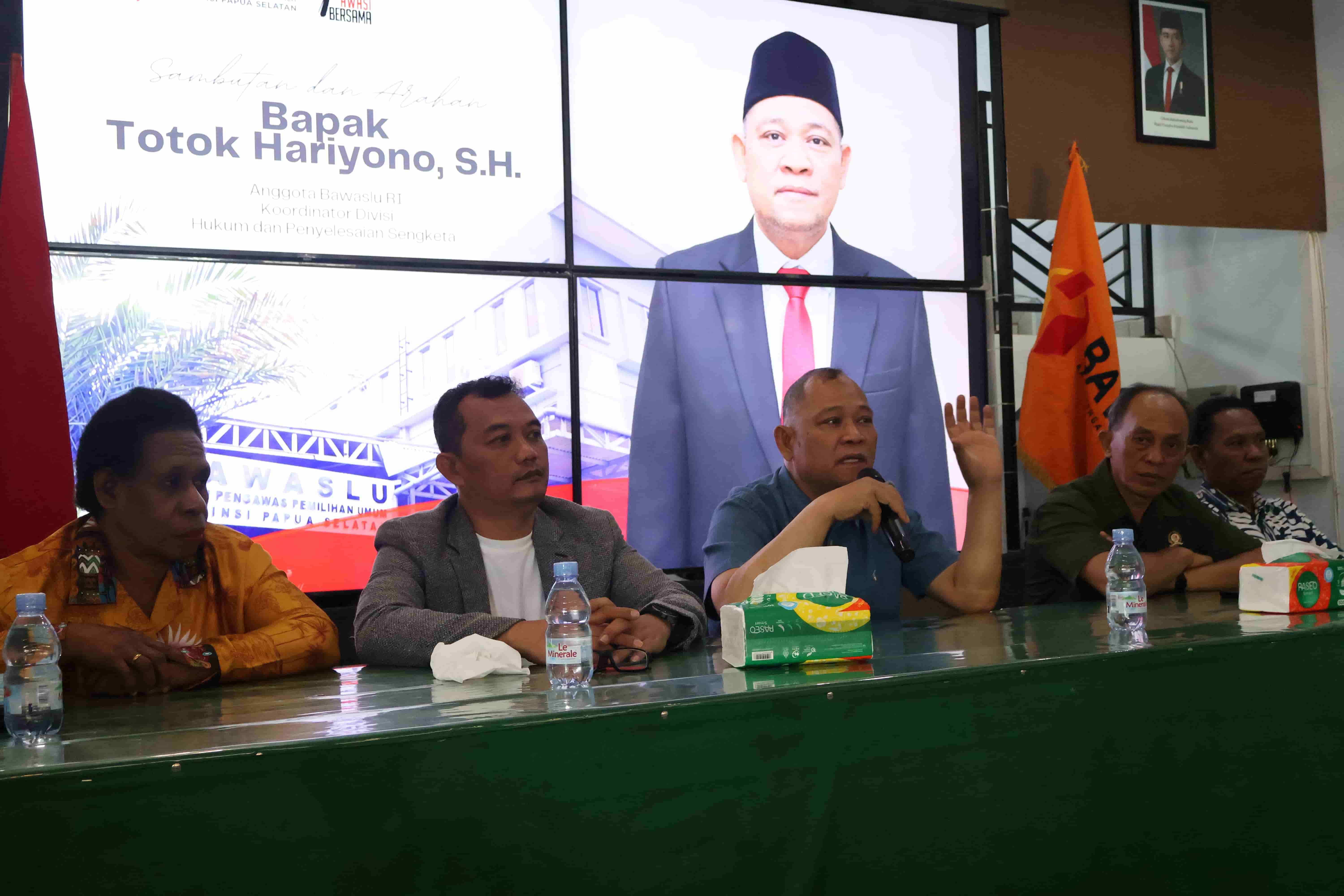 Totok Hariyono Tekankan Penguatan Demokrasi dan Integritas Pengawasan Saat Monitoring di Papua Selatan