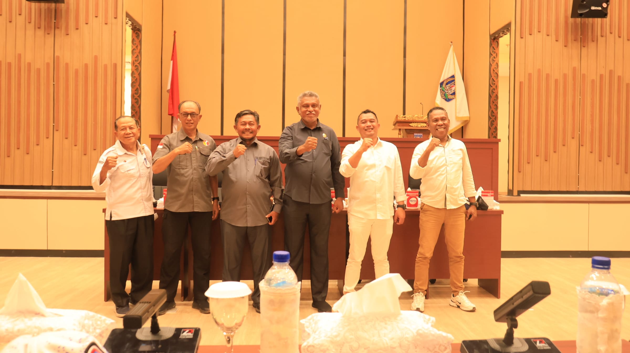 Bawaslu Papua Selatan dan DPR Provinsi Papua Selatan Bahas Penguatan Demokrasi di Masa Non-Tahapan
