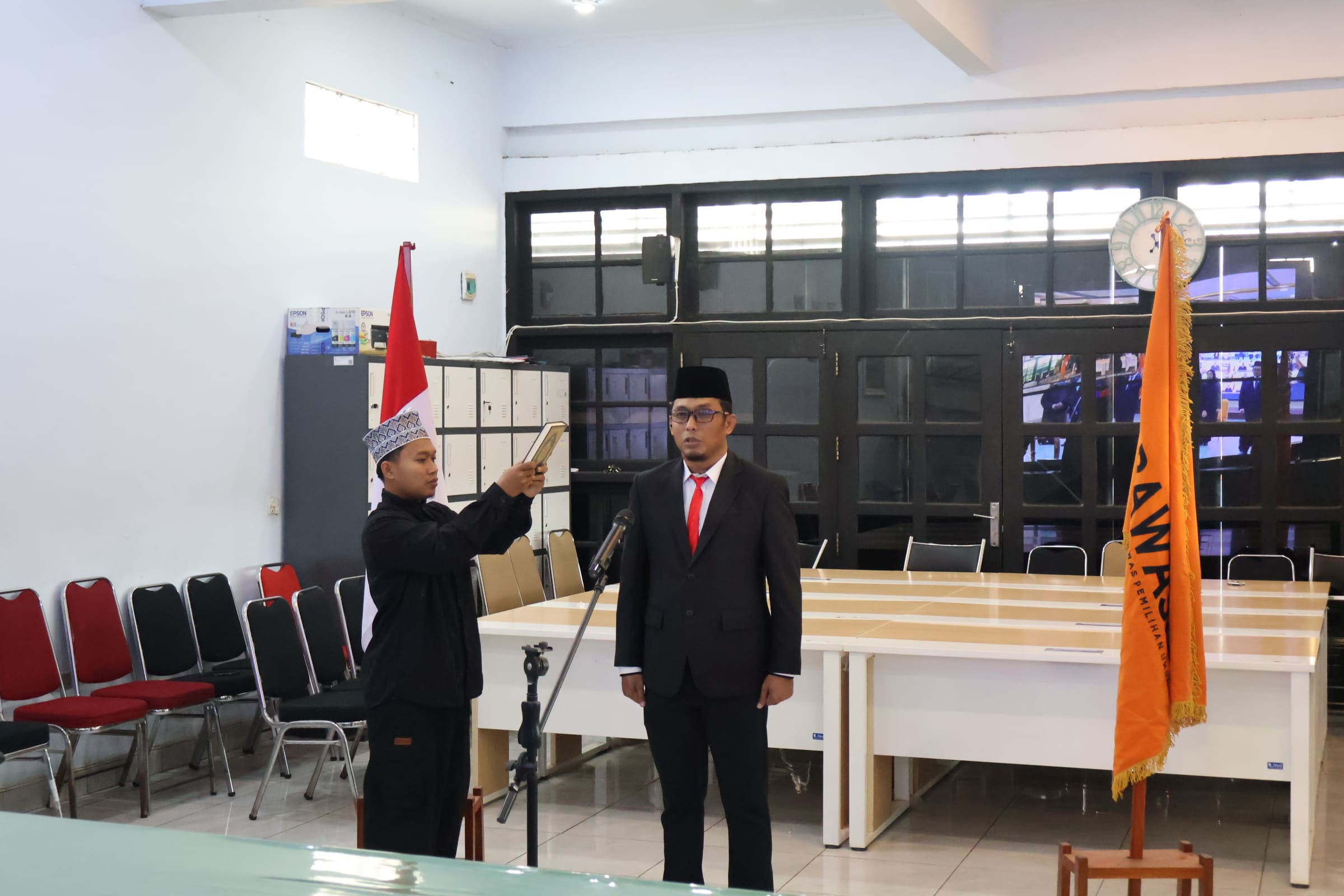 Rahmad Ramadhan Resmi Dilantik sebagai Kepala Sekretariat Bawaslu Kabupaten Merauke