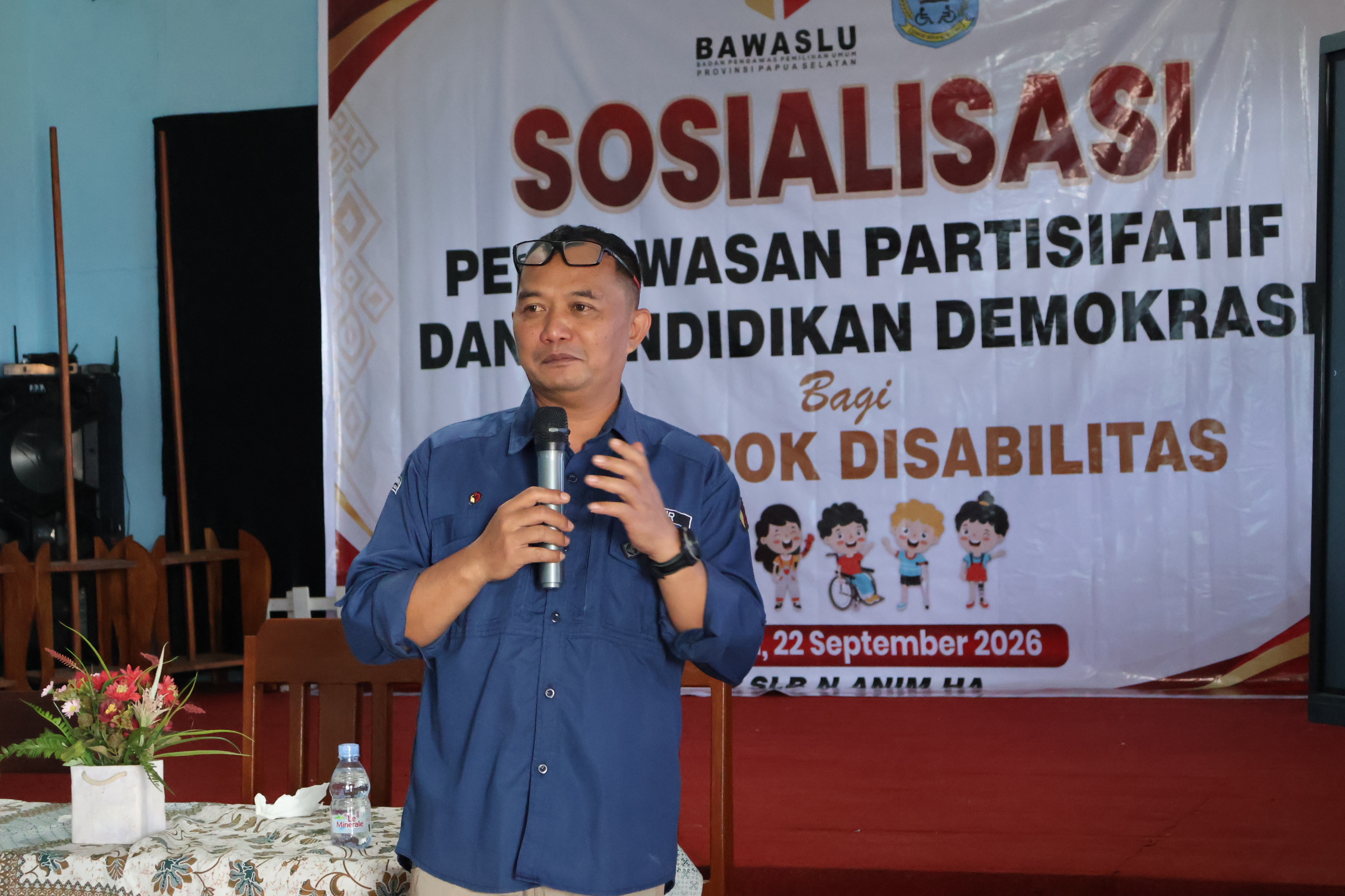 Koordinator Divisi Pencegahan Partisipasi Masyarakat dan Hubungan Masyarakat Bawaslu Provinsi Papua Selatan, Ahmad Muhazir