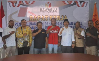 BAWASLU PAPUA SELATAN MELAKSANAKAN RAPAT KERJA PERSIAPAN PHPU DI MAHKAMAH KONSTITUSI TAHUN 2024