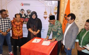 Penandatangan MoU antara Bawaslu Provinsi Papua Selatan dengan FH dan FISIP Universitas Musamus, 11 Maret 2026