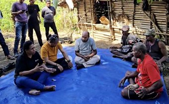 Bawaslu Papua Selatan Bangun Dialog dengan Masyarakat Adat untuk Perkuat Kepercayaan Publik