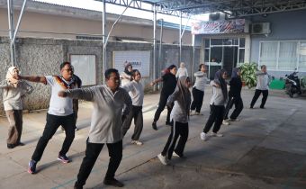 Jumat Sehati Perkuat Budaya Kerja Sehat dan Berintegritas di Bawaslu Papua Selatan
